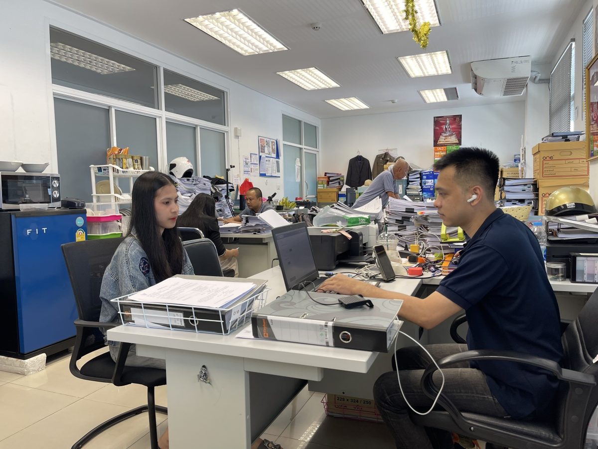 ให้การช่วยเหลือประชาชนที่มาแจ้งความคดีออนไลน์